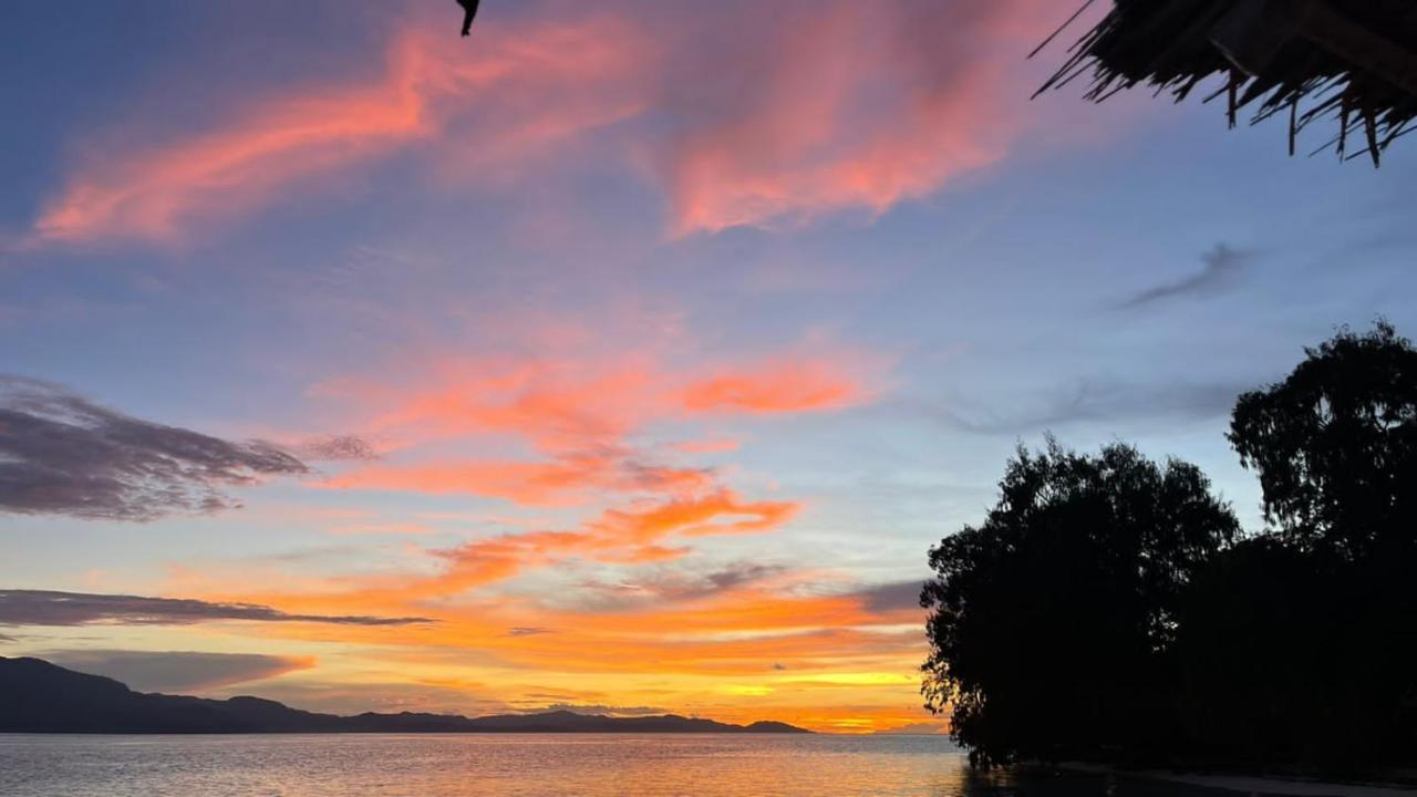 Wai Resort - Raja Ampat Pulau Birie Esterno foto