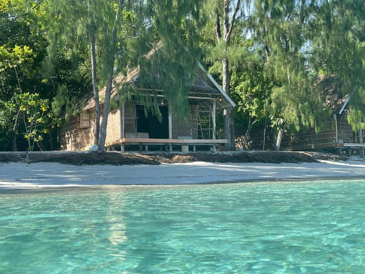 Wai Resort - Raja Ampat Pulau Birie Esterno foto