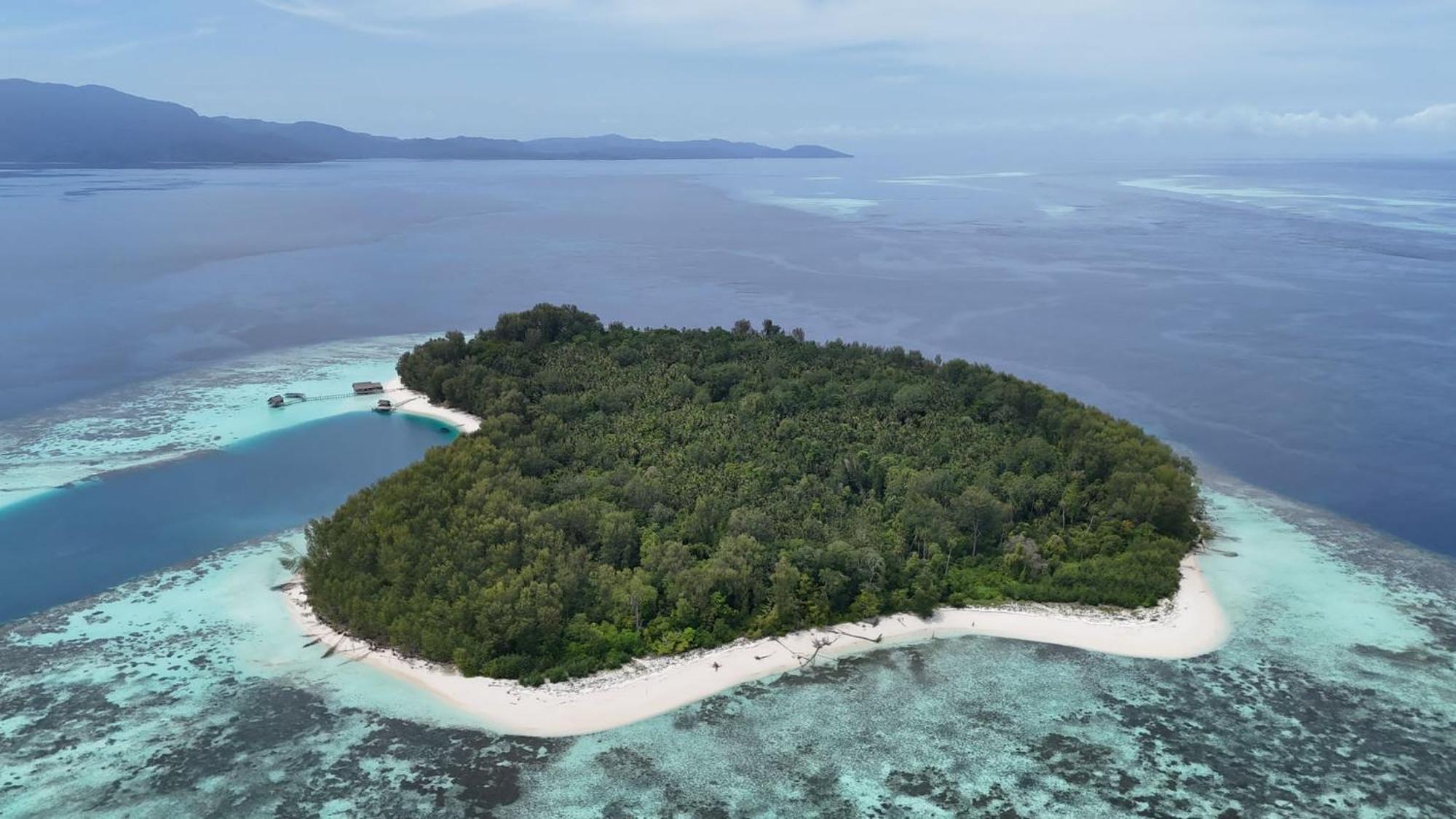 Wai Resort - Raja Ampat Pulau Birie Esterno foto